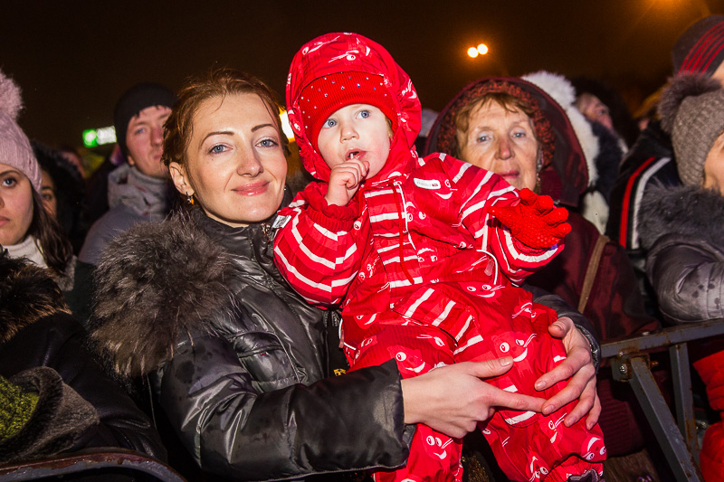 На площі Свободи відкрилася головна ялинка Харкова