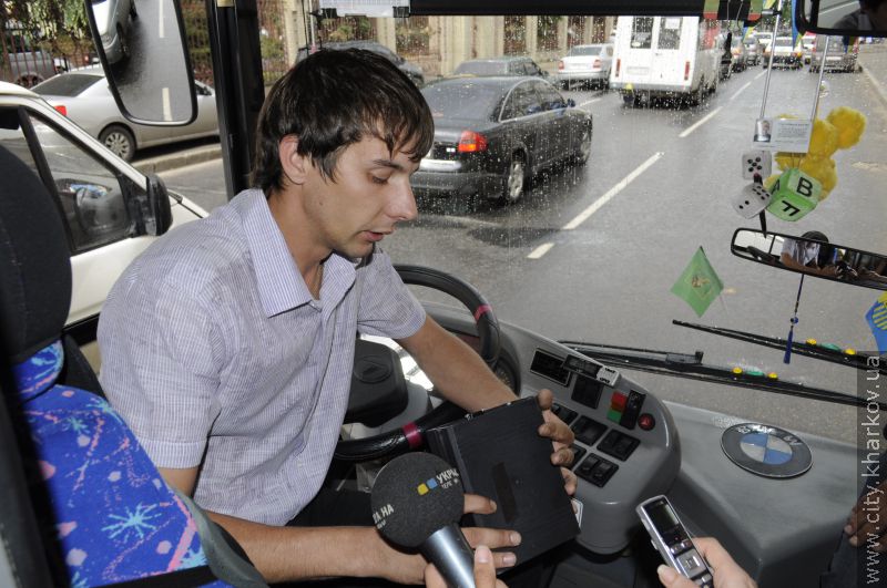 Упровадження системи GPS-навігації - вирішальний крок до створення єдиної транспортної системи Харкова