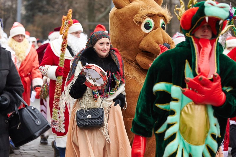 У Харкові вперше пройшов фестиваль-конкурс Дідів Морозів