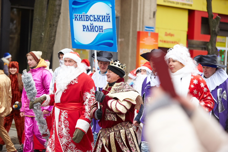 У Харкові вперше пройшов фестиваль-конкурс Дідів Морозів