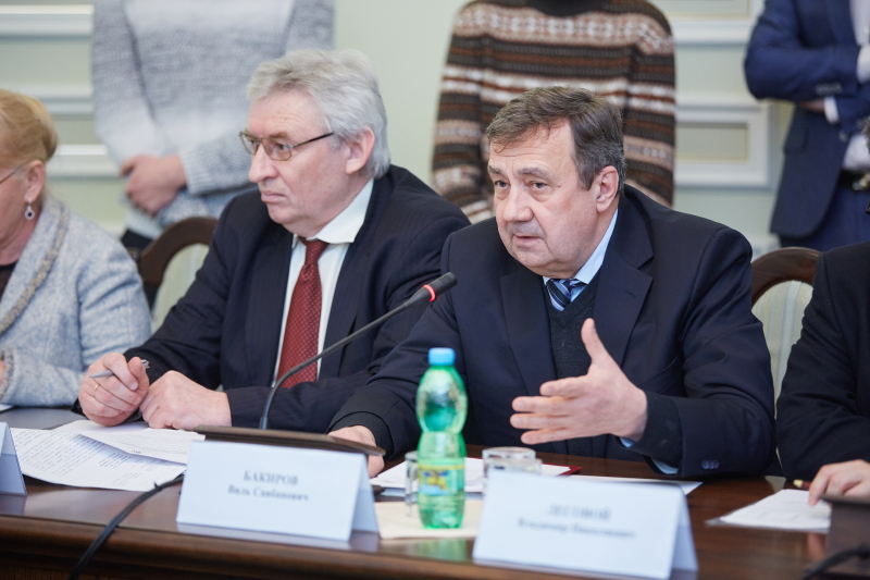 У Харкові створюється робоча група з питання пільгового проїзду студентів у метро