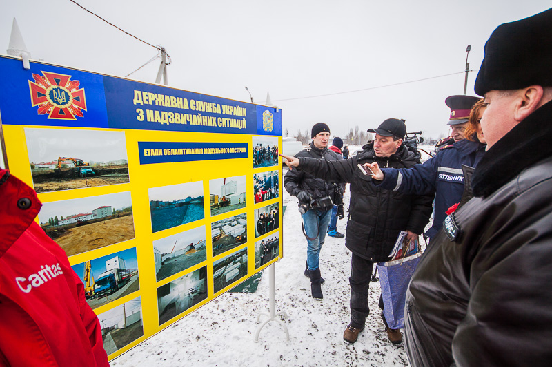 У Харкові відкрили модульне селище для переселенців з Донбасу (доповнено)