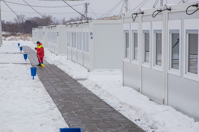 У Харкові відкрили модульне селище для переселенців з Донбасу (доповнено)