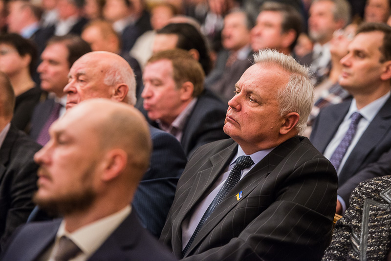 Петро Порошенко назвав необхідністю посилення порядку в'їзду в Україну громадян Росії