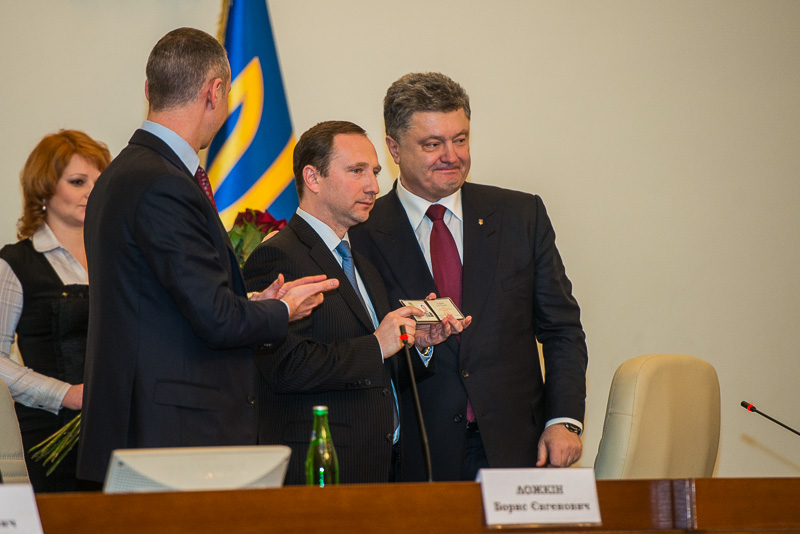 Петро Порошенко назвав необхідністю посилення порядку в'їзду в Україну громадян Росії