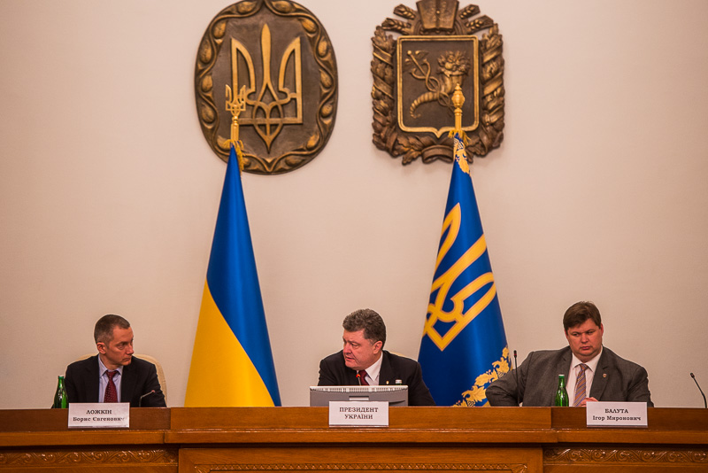 Петро Порошенко назвав необхідністю посилення порядку в'їзду в Україну громадян Росії