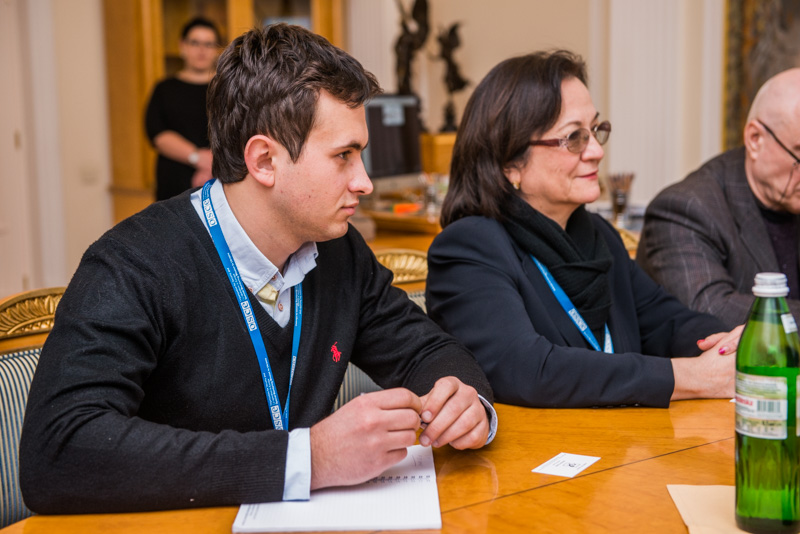 Геннадій Кернес - місії ОБСЄ: Ми усвідомлюємо близькість зони конфлікту і тримаємо контроль