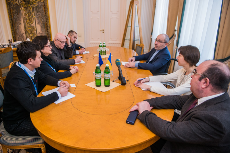Геннадій Кернес - місії ОБСЄ: Ми усвідомлюємо близькість зони конфлікту і тримаємо контроль