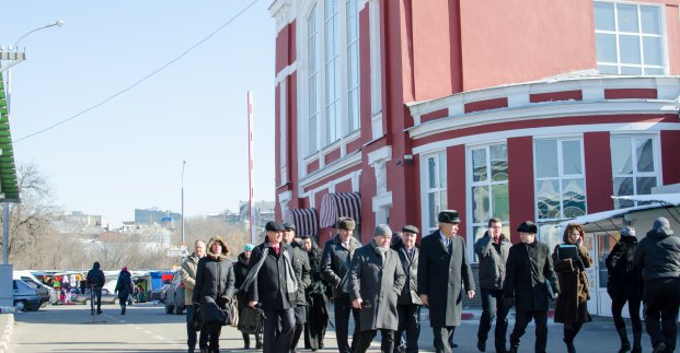 Представникам Асоціації міст України показали реконструйований Центральний ринок