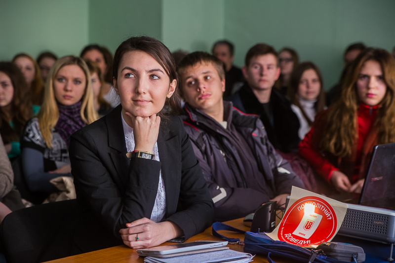 У Харкові відкрито п'ятий сезон школи волонтерів