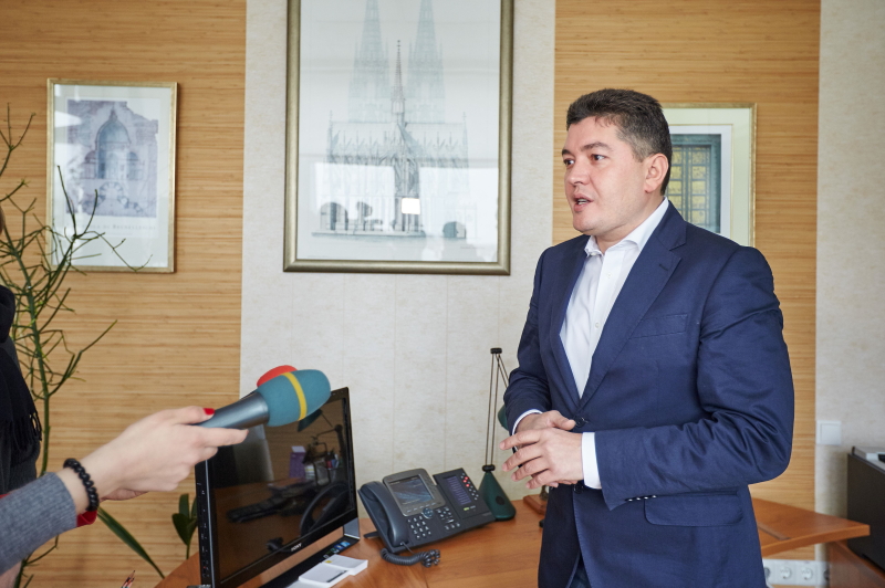 У Харкові продовжують шукати раритетні знімки з сімейних альбомів харків'ян