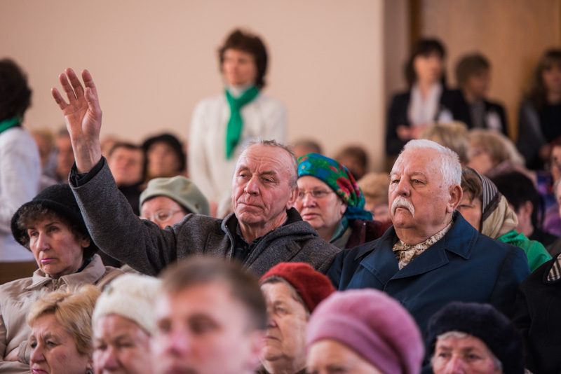 Реконструкцію скверу Радянської України планують завершити до Дня міста