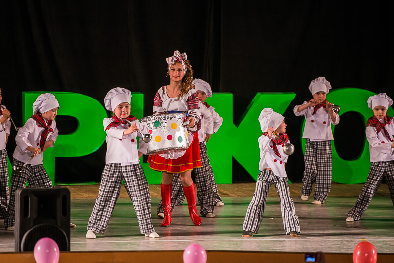 У місті пройшов конкурс краси й таланту «Міс Юність»