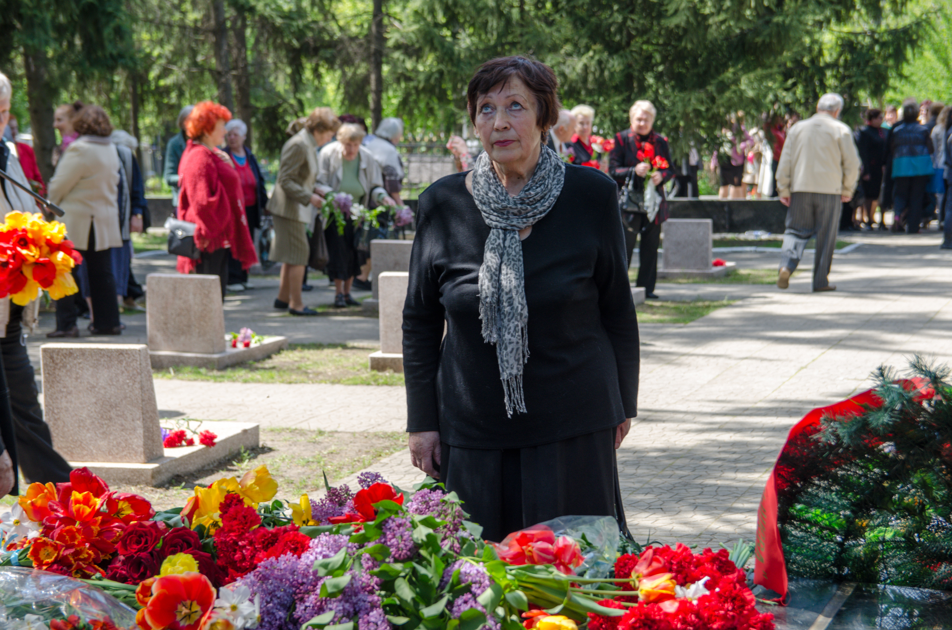 У Комінтернівському районі поклали квіти до пам'ятника Невідомому солдату