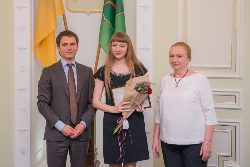 У Харкові нагородили організаторів весільного рекорду
