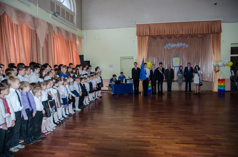 У Харківській гімназії №1 пролунав останній дзвоник