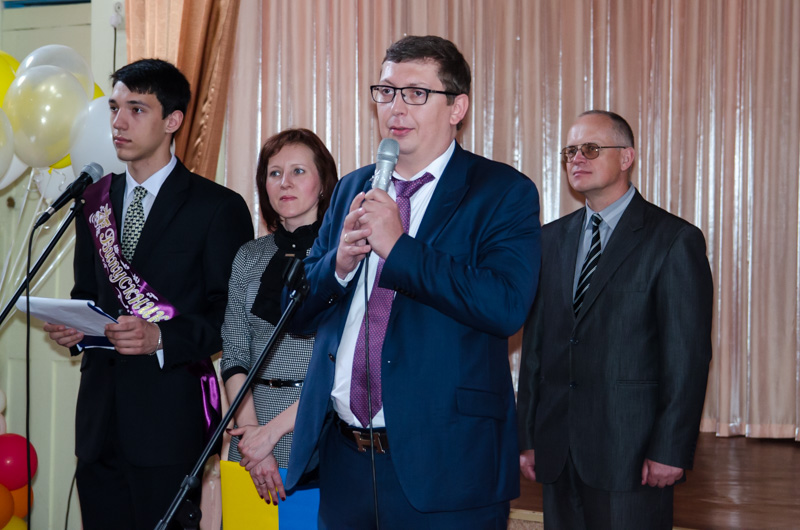 У Харківській гімназії №1 пролунав останній дзвоник