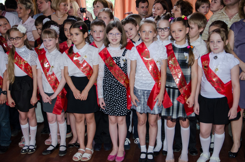 У Харківській гімназії №1 пролунав останній дзвоник