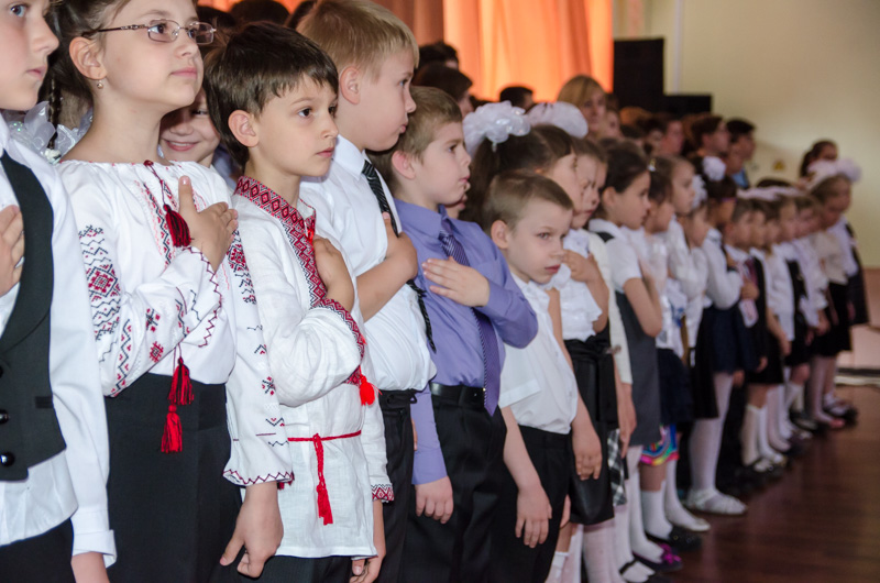 У Харківській гімназії №1 пролунав останній дзвоник
