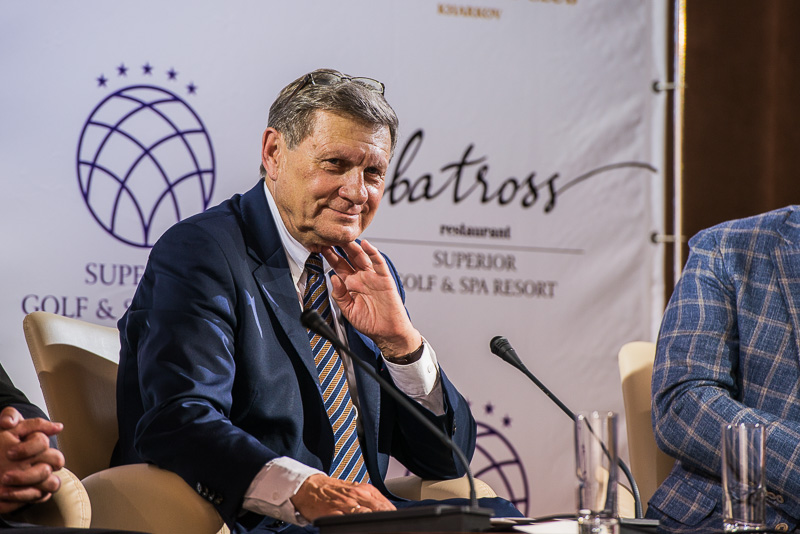 Польський економіст Лешек Бальцерович представив у Харкові нову книгу