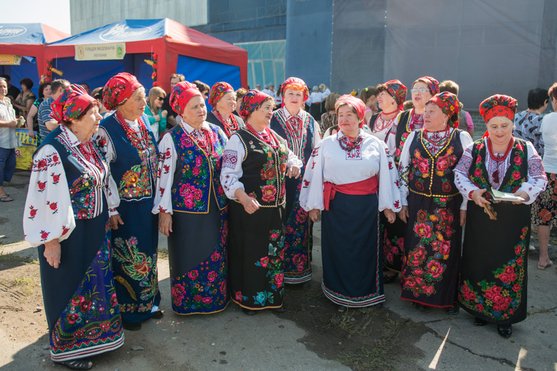 Біля Кінного ринку відкрився ярмарок меду
