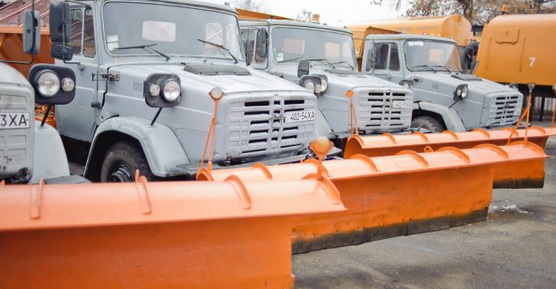 «Шляхрембуд» готує техніку до зими