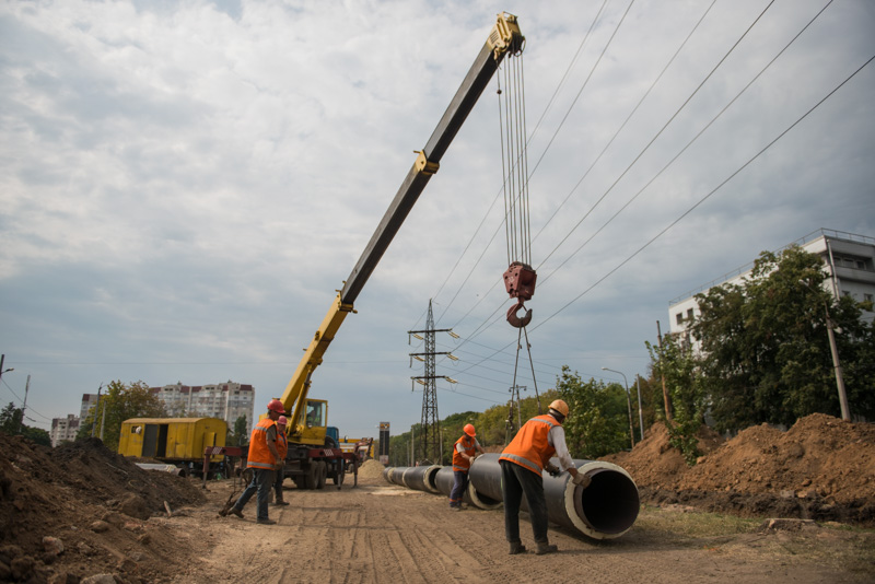 Реконструкцію тепломагістралі на Московському проспекті завершать у вересні