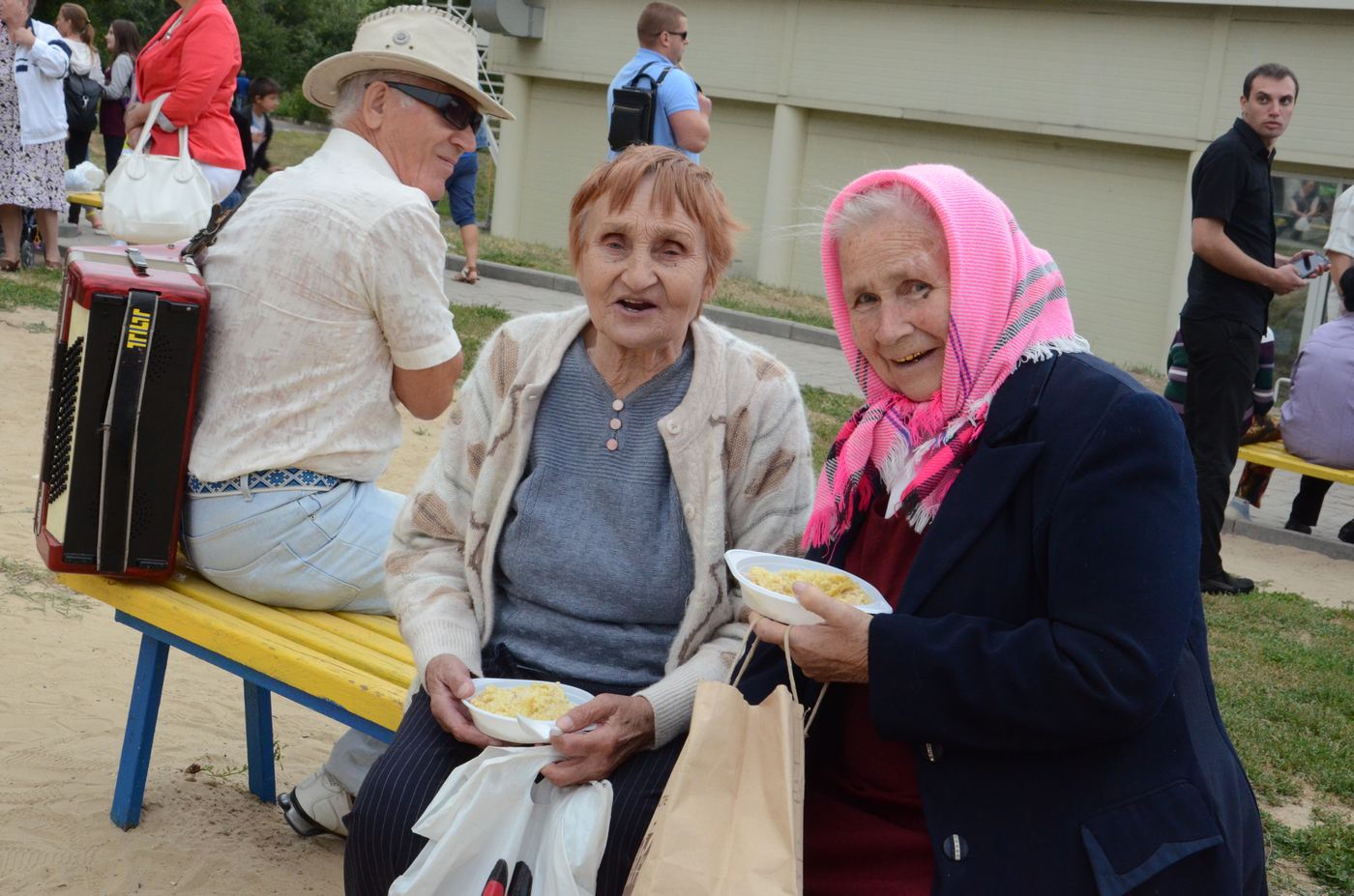 Жителі Київського району відзначили День міста