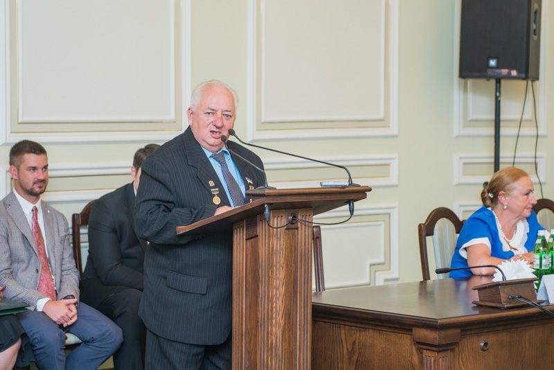 Геннадій Кернес: Я вдячний ветеранам за терпіння та підтримку