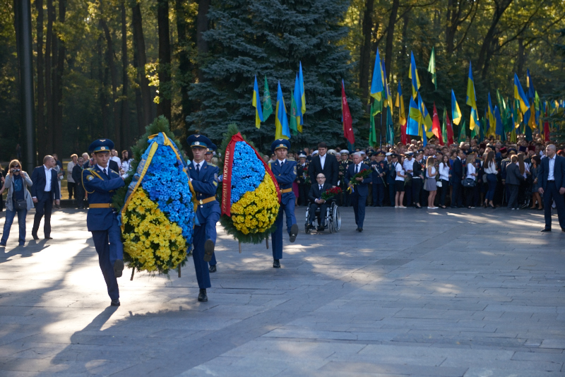 На Меморіалі Слави вшанували пам'ять визволителів Харкова