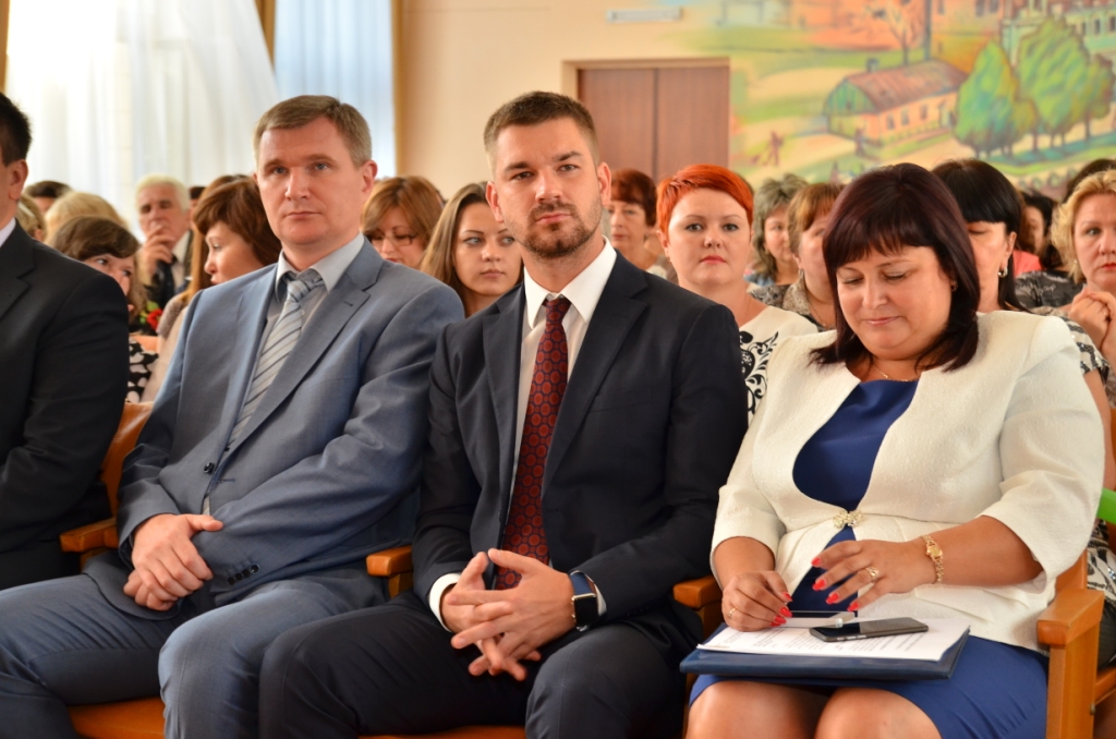 У Ленінському районі вшановували кращих працівників освіти