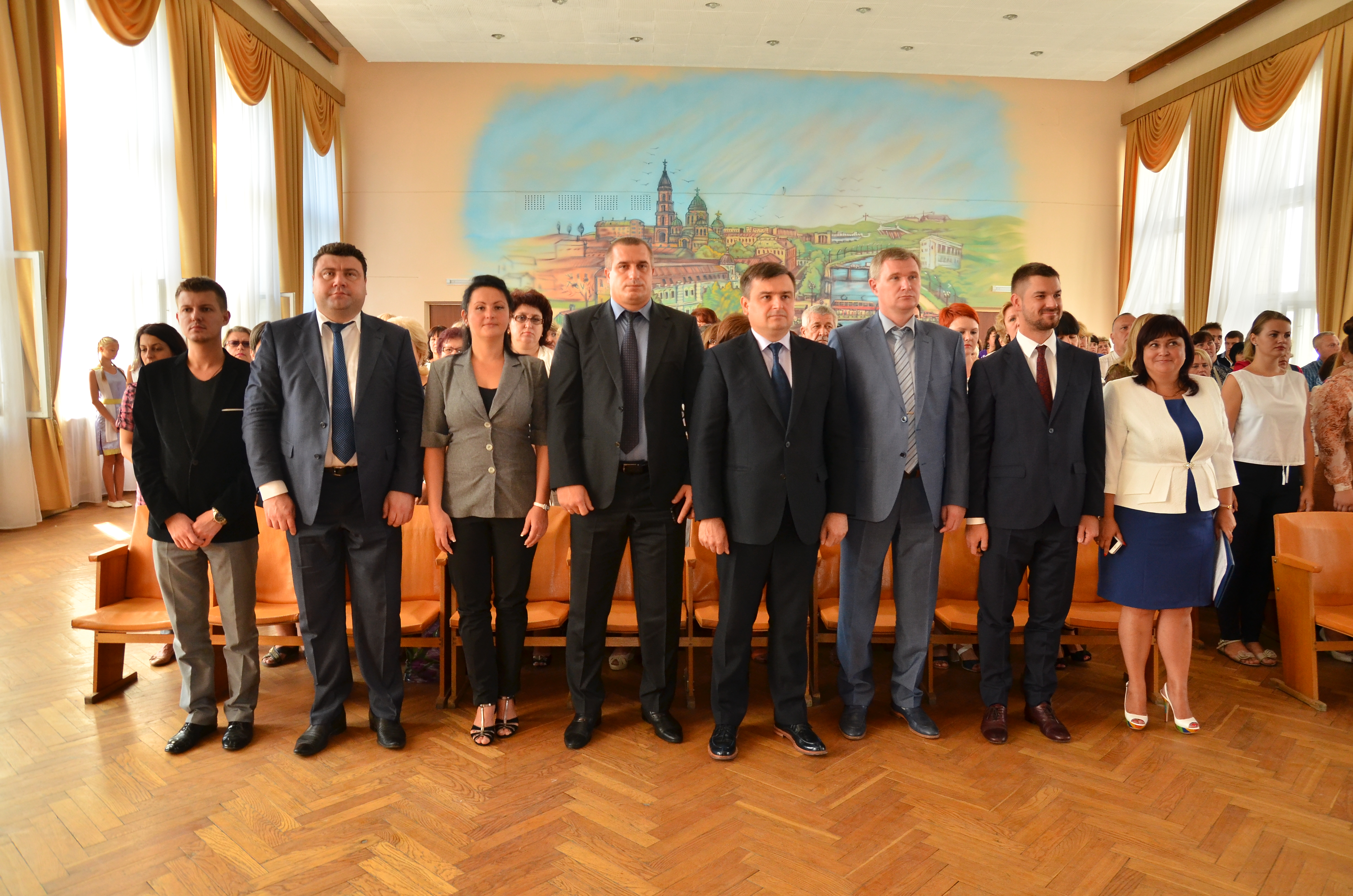 У Ленінському районі вшановували кращих працівників освіти