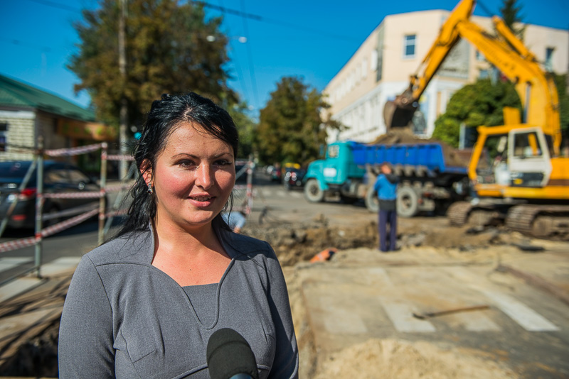 На вулиці Коцарській йде ремонт магістрального трубопроводу