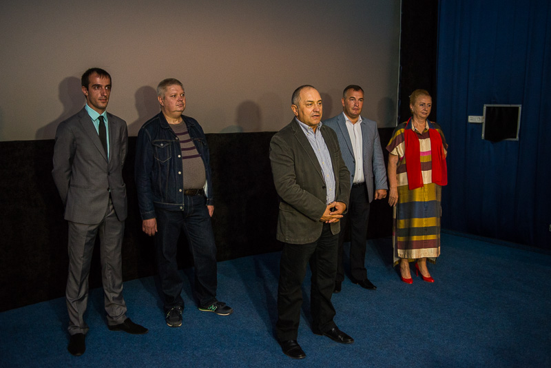 Вихованців дитбудинків та дітей переселенців запросять на безкоштовні сеанси в кінотеатр