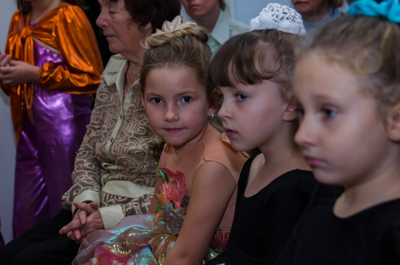 У районах міста вшановували вчителів