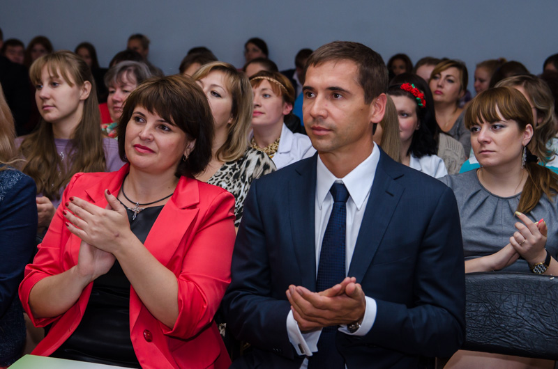 У районах міста вшановували вчителів