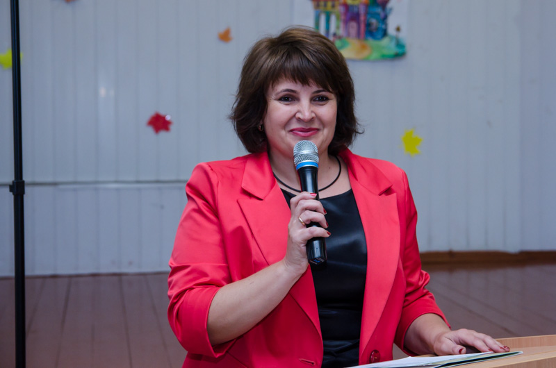 У районах міста вшановували вчителів