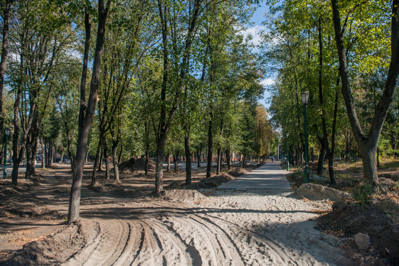 У сквері на ХТЗ встановлять перший харківський трактор