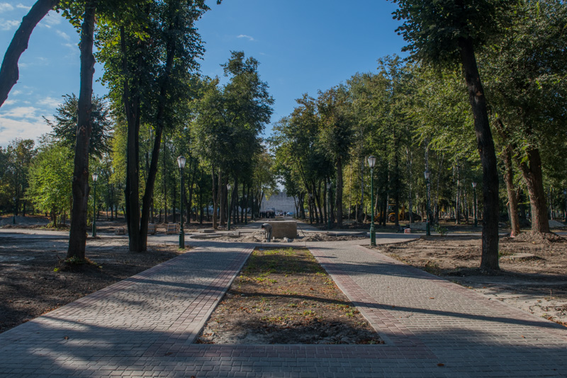 У сквері на ХТЗ встановлять перший харківський трактор