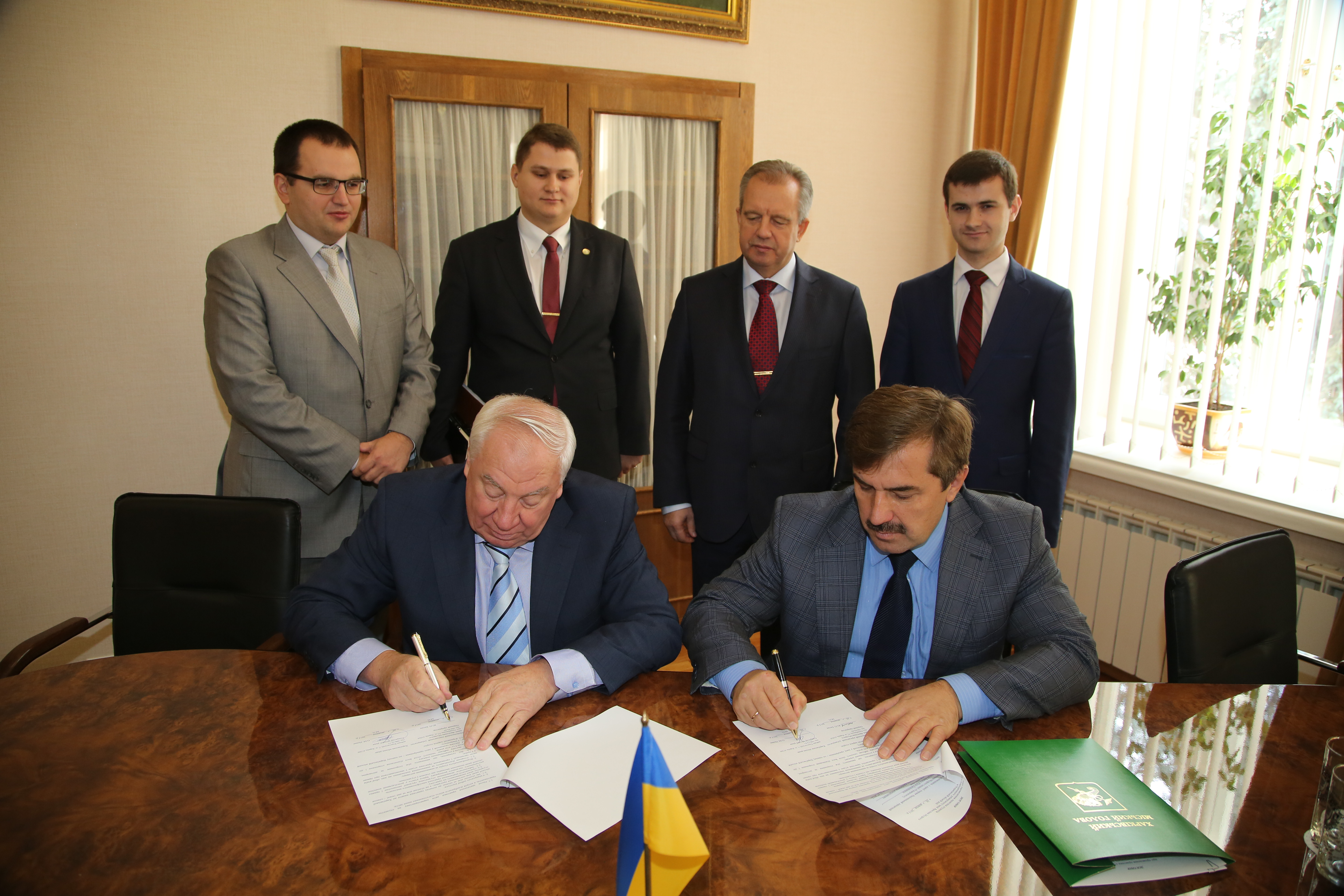 Студенти юридичного університету стажуватимуться у міськраді