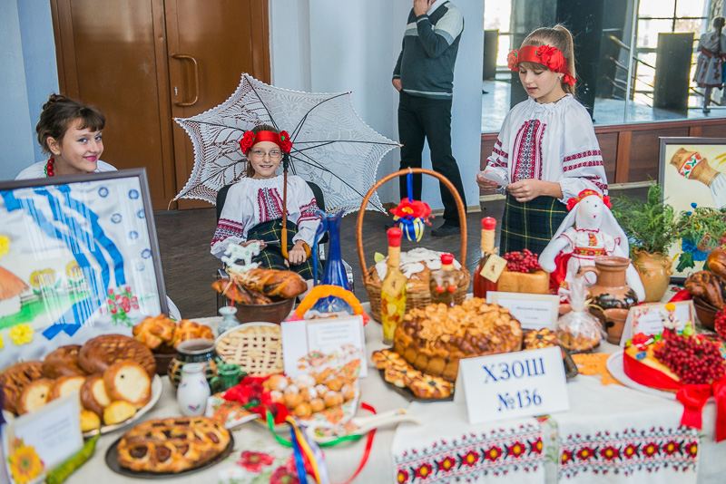 У Ленінському районі пройшов фестиваль «Покуть»
