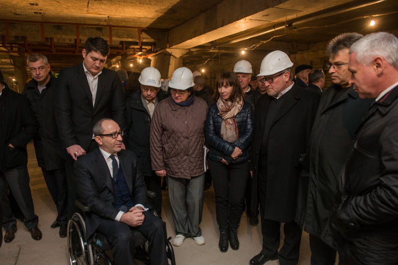 Геннадій Кернес: Місто терміново дасть 20 мільйонів гривень, щоб будівництво метро тривало