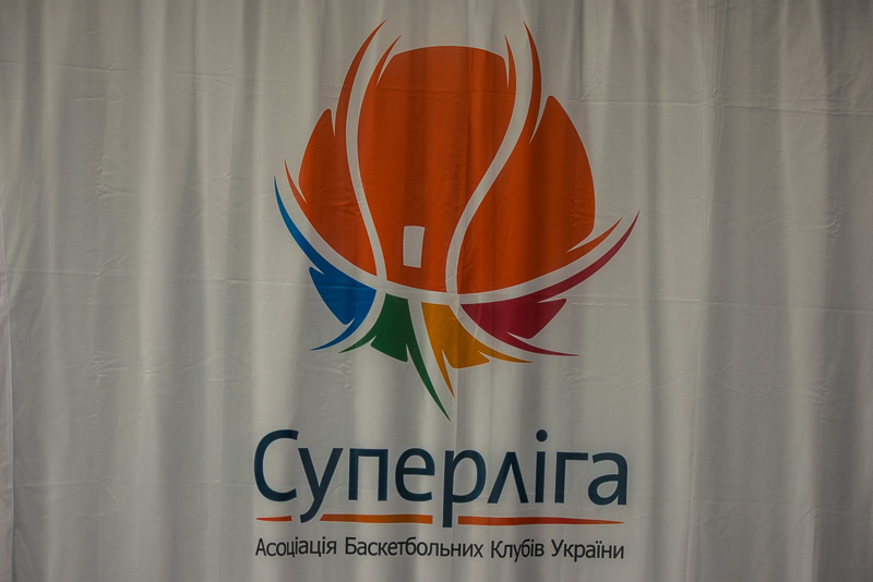 Нова команда харківських баскетболістів готується до майбутніх матчів у Суперлізі
