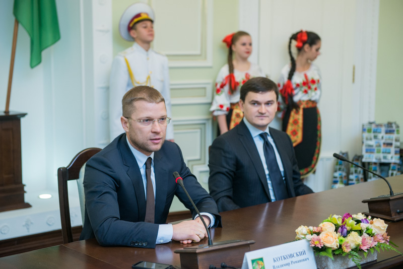 У Харкові відзначили кращих учнів Дзержинського району