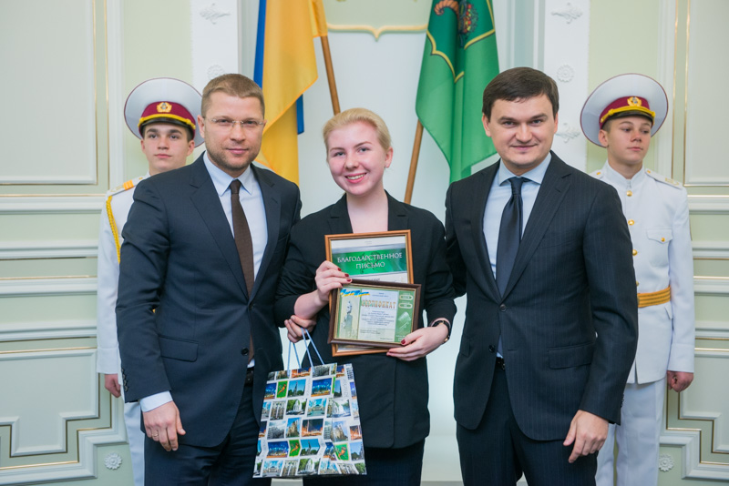 У Харкові відзначили кращих учнів Дзержинського району