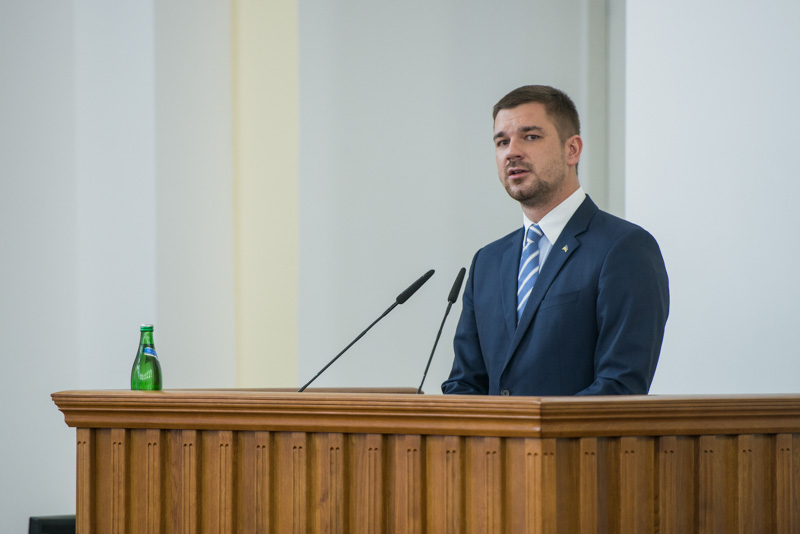 Затверджено заступників Харківського міського голови і склад виконкому