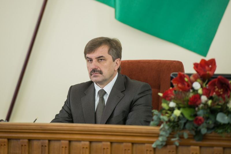 Затверджено заступників Харківського міського голови і склад виконкому
