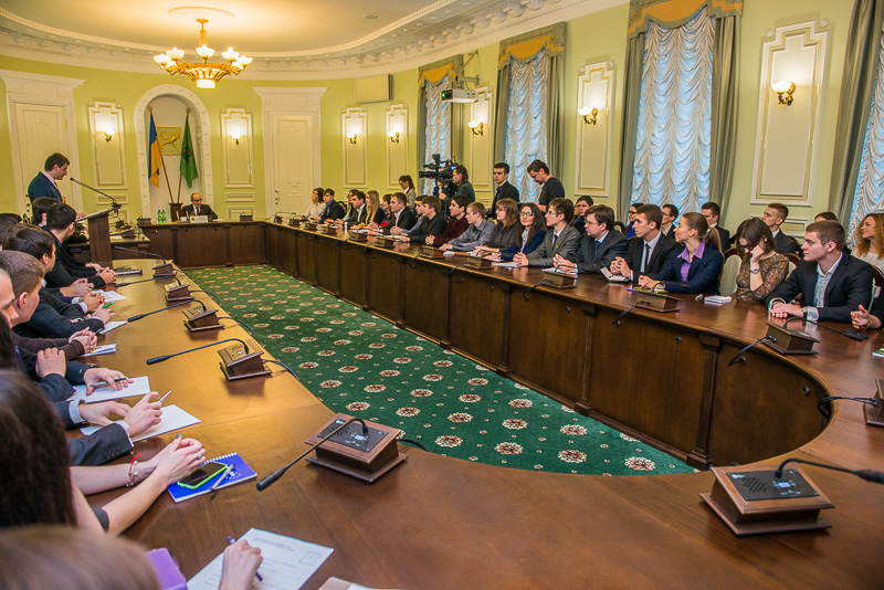 Створено Молодіжну раду при Харківському міському голові