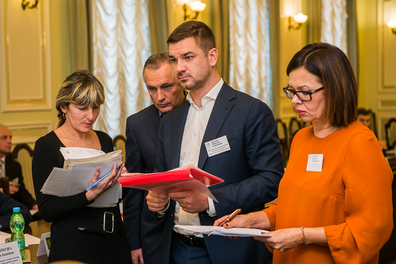 Геннадій Кернес: Щоб забезпечити житлом учасників АТО, Харкову потрібна підтримка держави