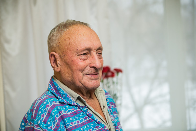 Житель Червонозаводського району Микола Хворост відзначає 90-річчя